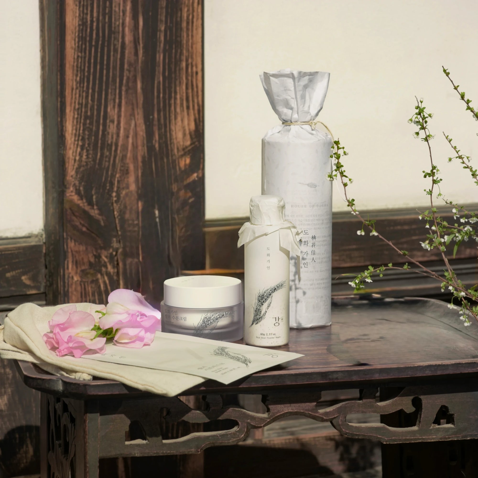 House Of Dohwa Gentle Brightening Bundle – Rice Bran Toner 500ml, Facial Moisturizer 50ml, Powder Wash 60g